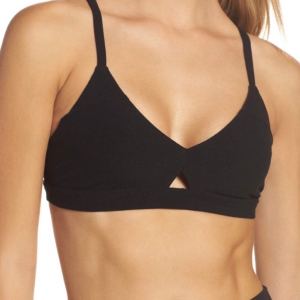Alo Yoga Lounge Bra